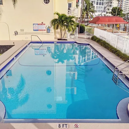 Fort Lauderdale Yacht & Beach Club 316-2